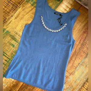 Daisy Fuentes blue knit rhinestone accent tank-top. Size Medium. NWT
